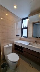 The Palette (D18), Condominium #585028391